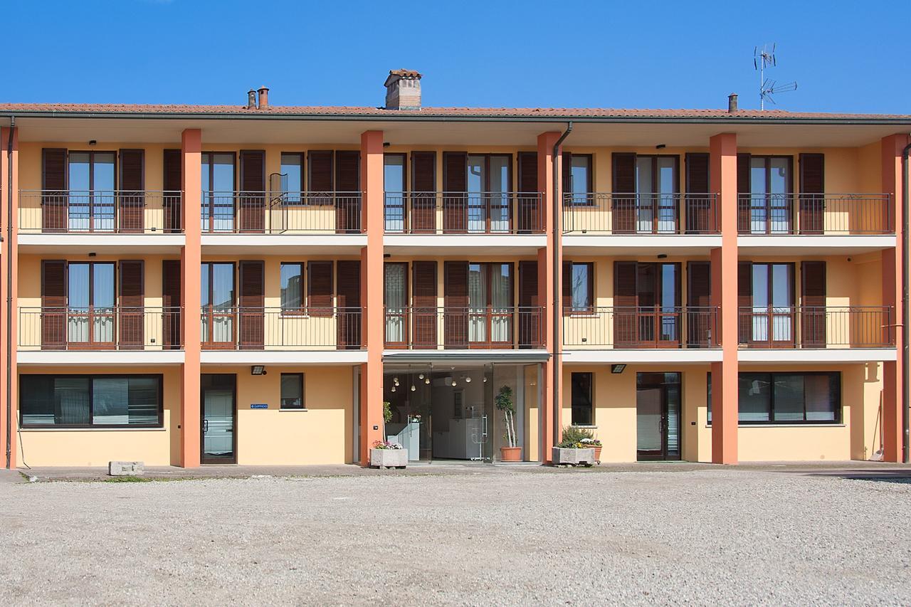 La Tarantola Bed & Breakfast Vermezzo Екстериор снимка